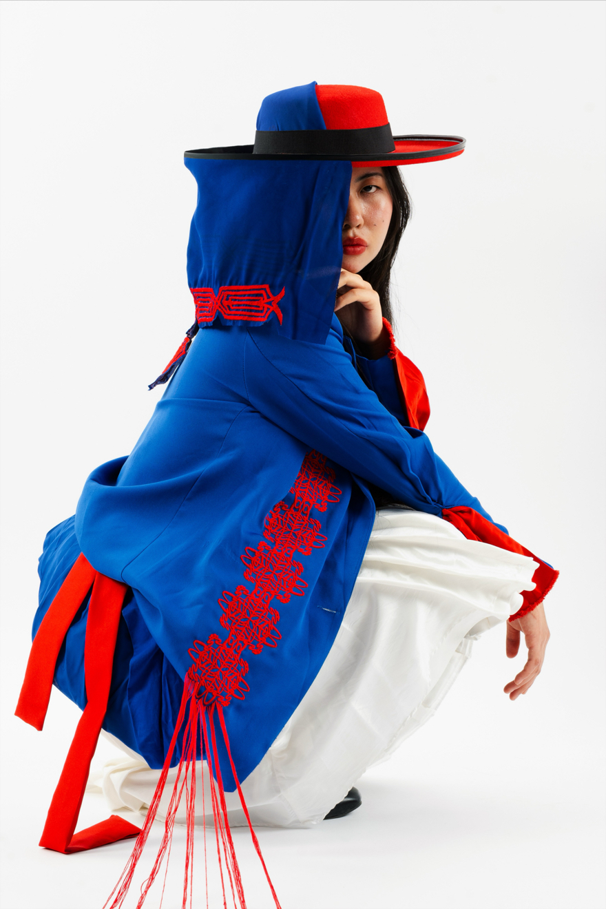 Collection 01 — Image 04